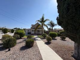 featured image of 114 N 12th Ave