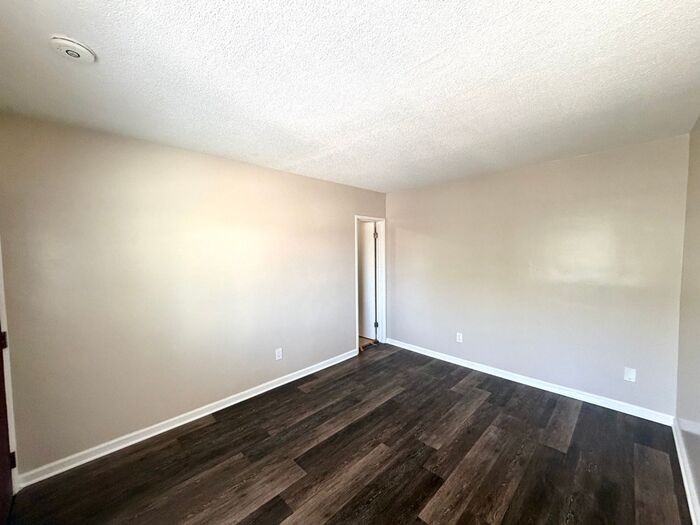 447 W Monterey Ave #14 - Photo 7 of 13