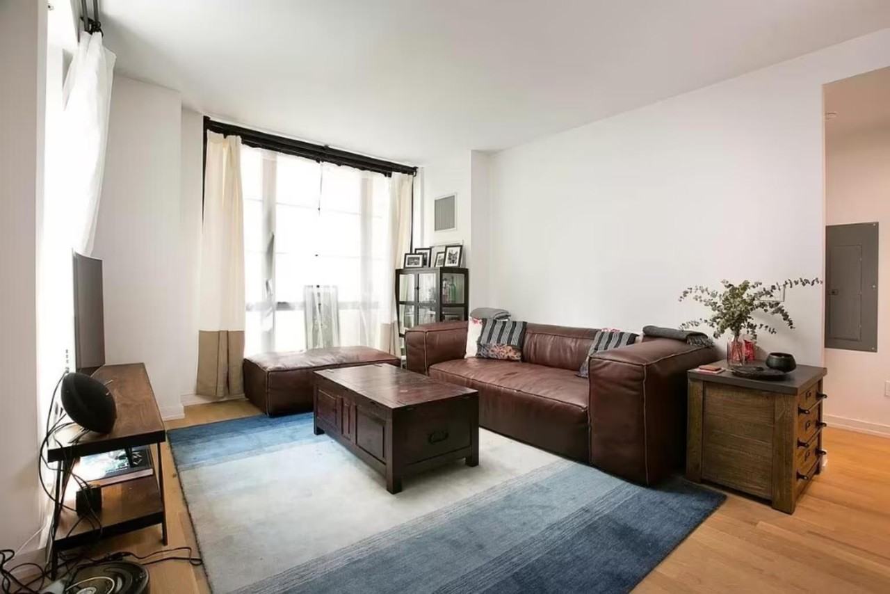 Lexington Ave #14T - Photo 4 of 7