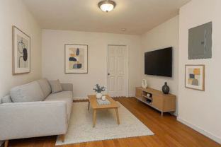 3238 48th St #3R - Photo 1 of 1