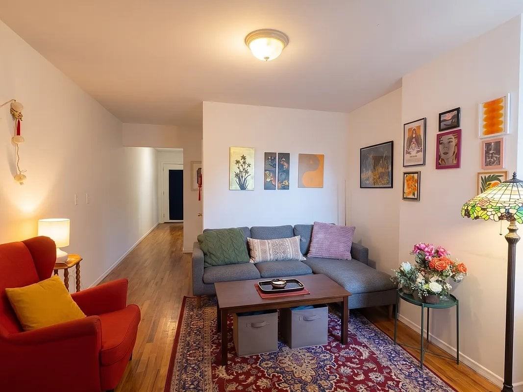 185 4th Ave #3L - Photo 2 of 4