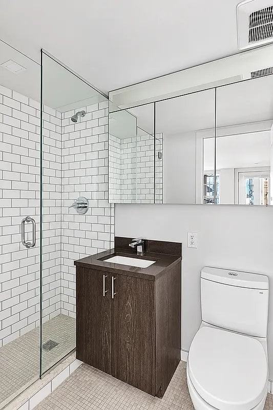 163 Ludlow St #GEE - Photo 7 of 9