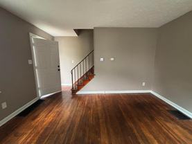 844 S Harris Ave - Photo 1 of 1