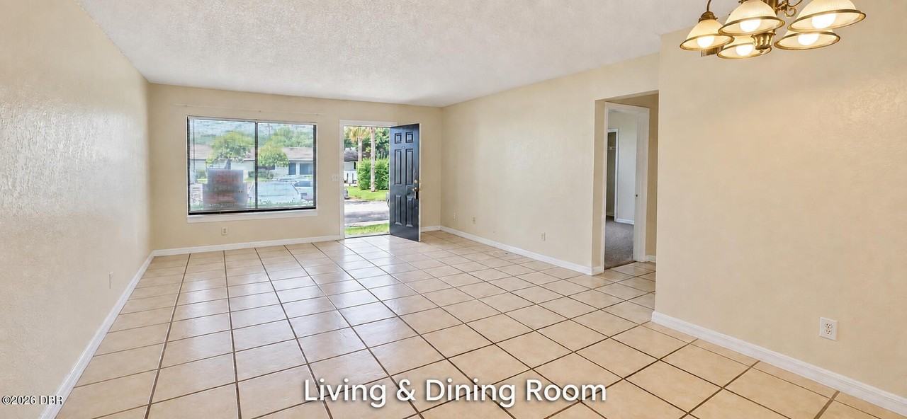 605 Northlake Blvd #59 - Photo 3 of 25