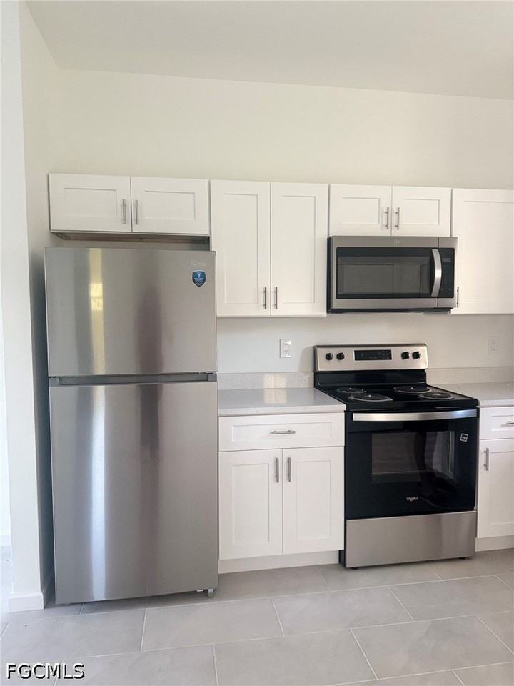 648 Wentworth Dr - Photo 5 of 21