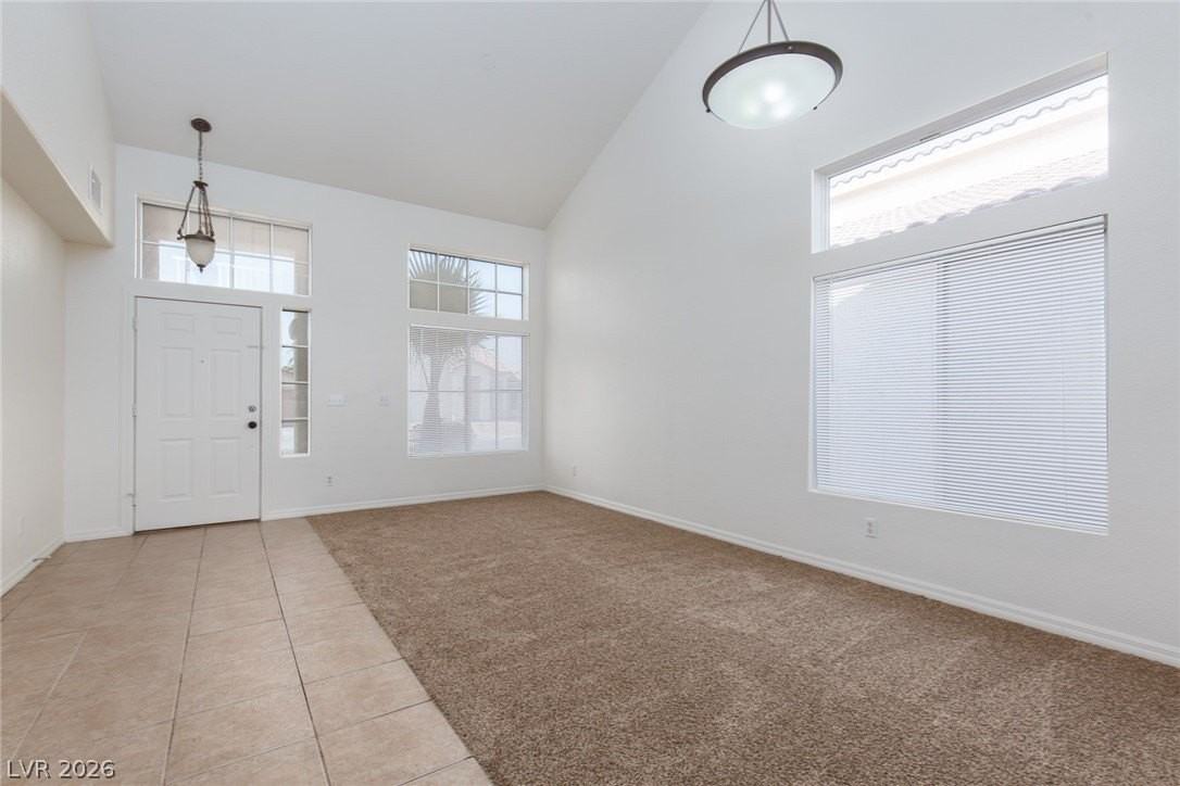 4346 Sunrise Shores Ave - Photo 5 of 33