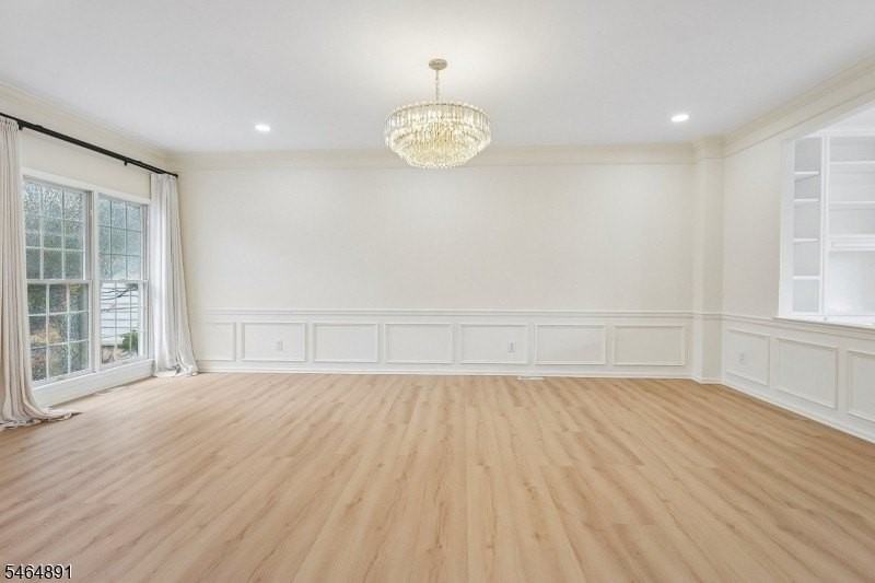 60 Maidenhead Rd - Photo 2 of 35