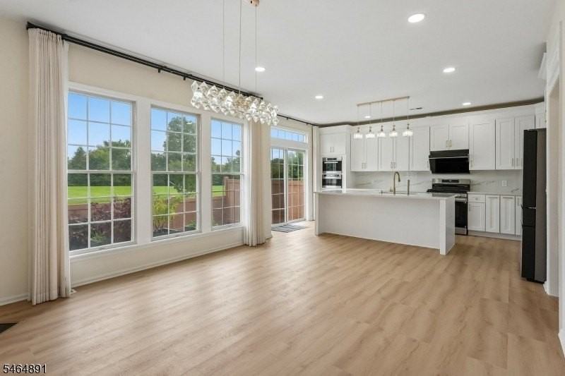 60 Maidenhead Rd - Photo 5 of 35