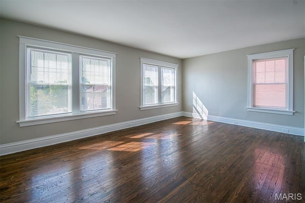 710 Leland Ave #3N - Photo 5 of 41
