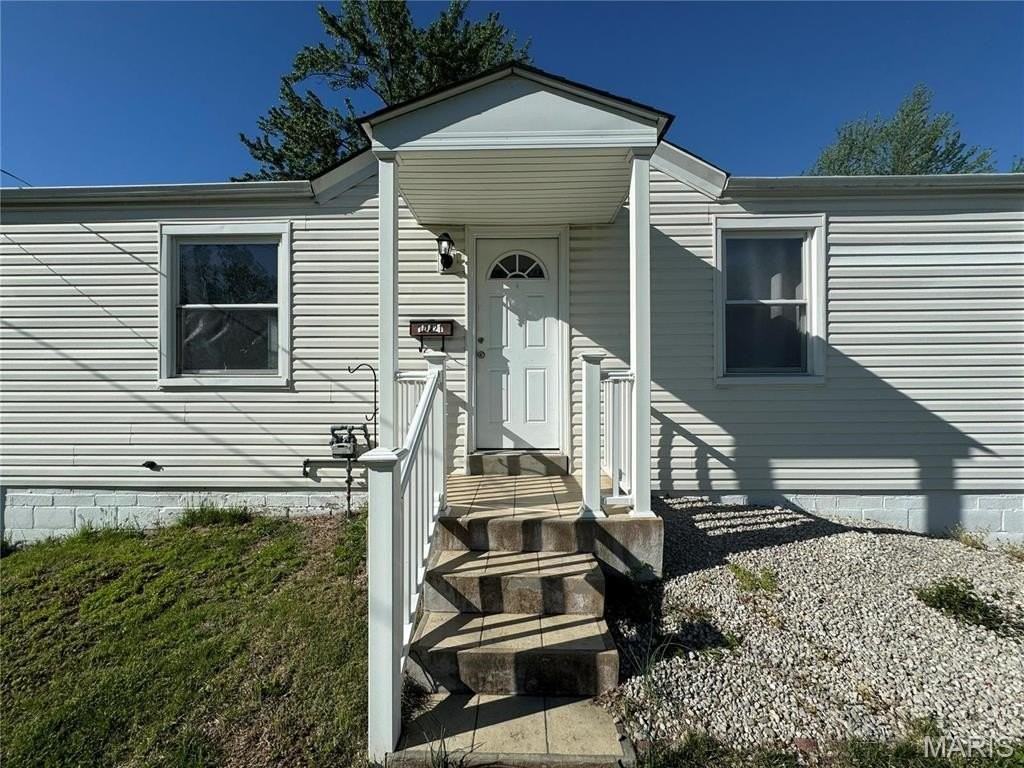 10421 Niblic Dr - Photo 2 of 20