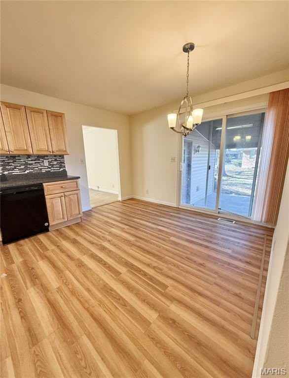 204 Liberty Dr - Photo 7 of 11