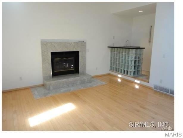 102 Mill Dr #A - Photo 4 of 9
