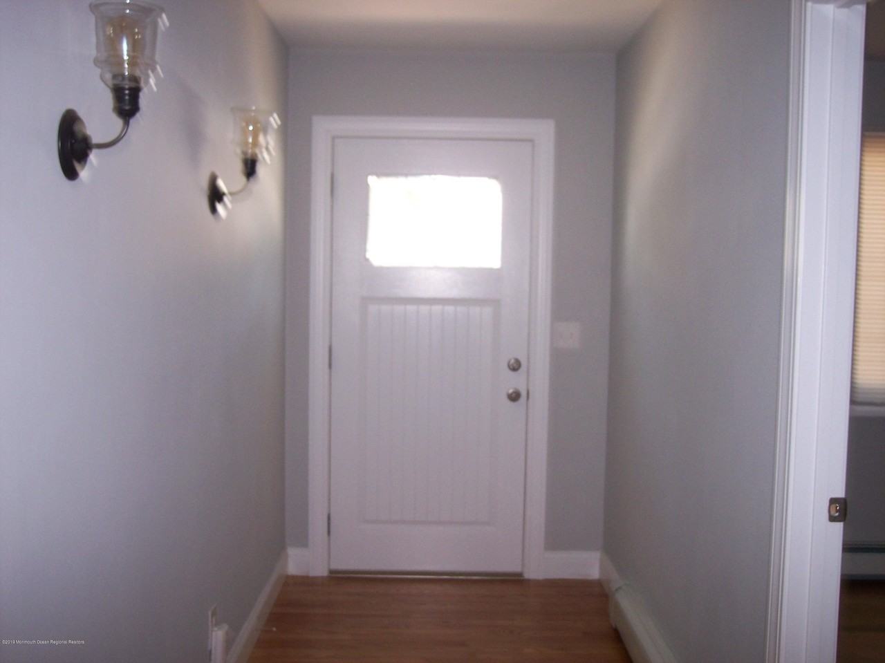 1001 Lynn Ave - Photo 3 of 19