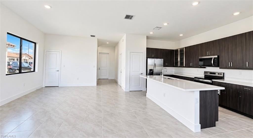 5543 Cassidy Ln - Photo 4 of 23