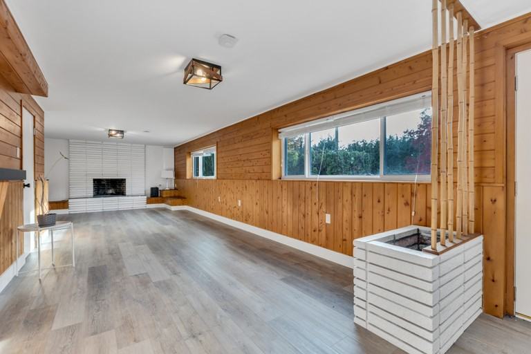 4167 Ranger Cres - Photo 6 of 17