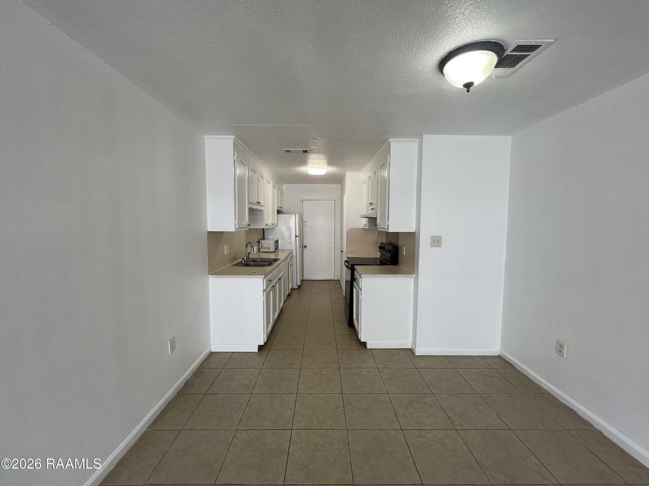 10612 Stanley Aubin Ln #3 - Photo 4 of 14