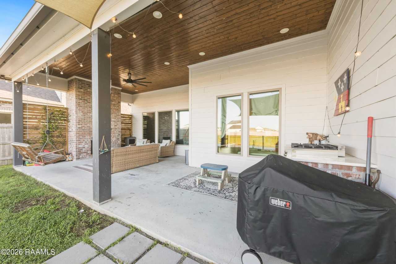 316 Sweet Harvest Rd - Photo 4 of 38
