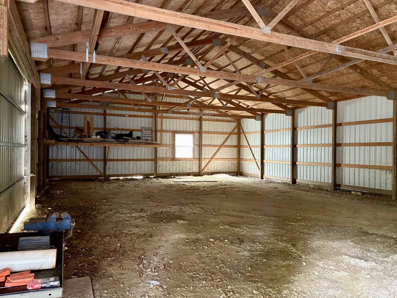 16019 Stonefield Dr - Photo 3 of 5