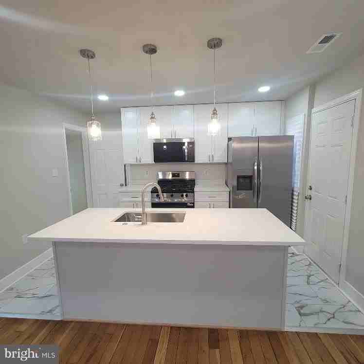 414 Orange St Se - Photo 4 of 21