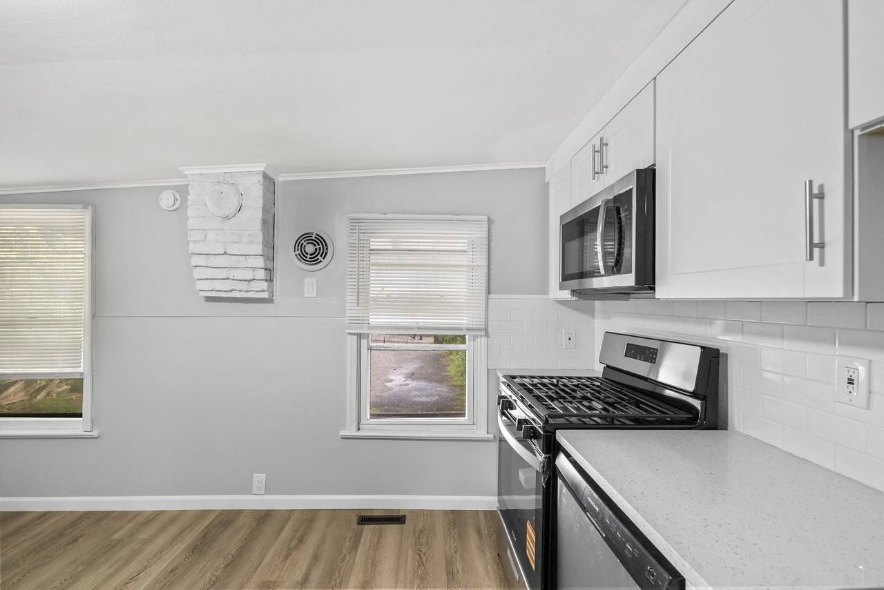 53 13th St #SF - Photo 5 of 50