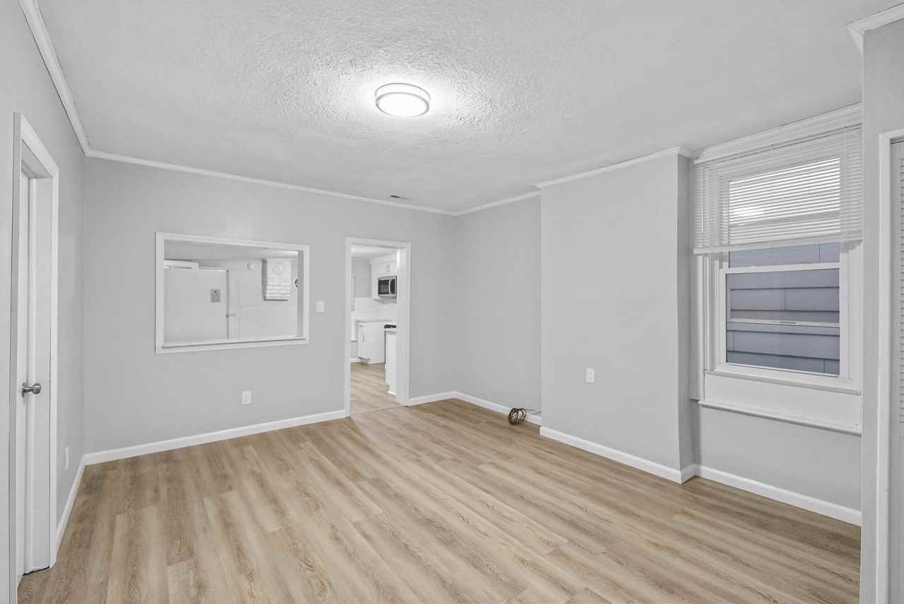 53 13th St #SF - Photo 7 of 50