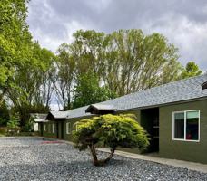 featured image of 5333 Rogue River Hwy