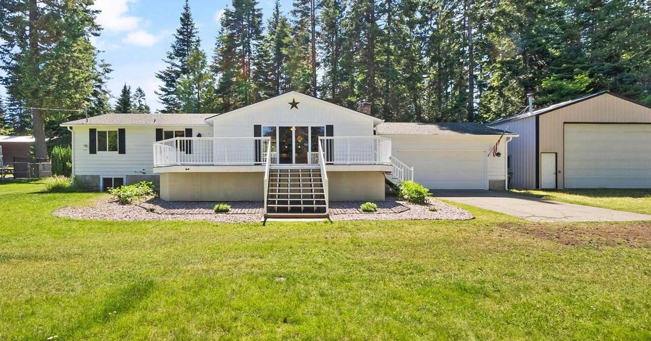 12773 N Hauser Lake Rd - Photo 3 of 27