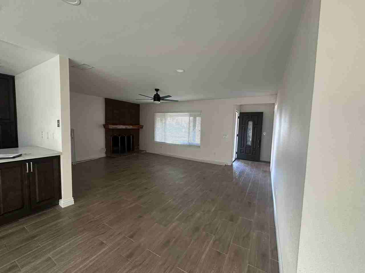 5090 Rockhurst Ct - Photo 4 of 13