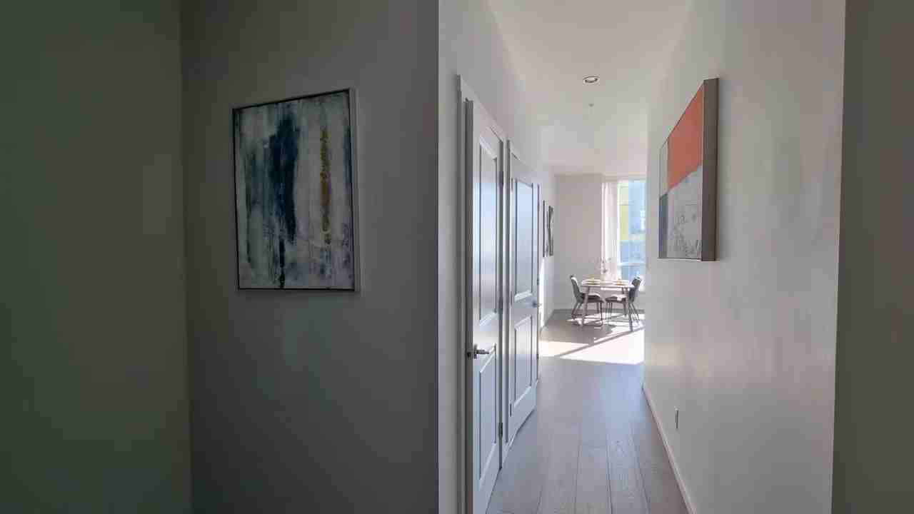 7000 Dunblane Avenue - Photo 7 of 18