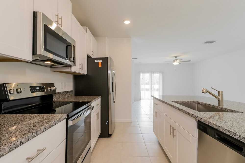 2015 Skybrooke Blvd - Photo 6 of 17