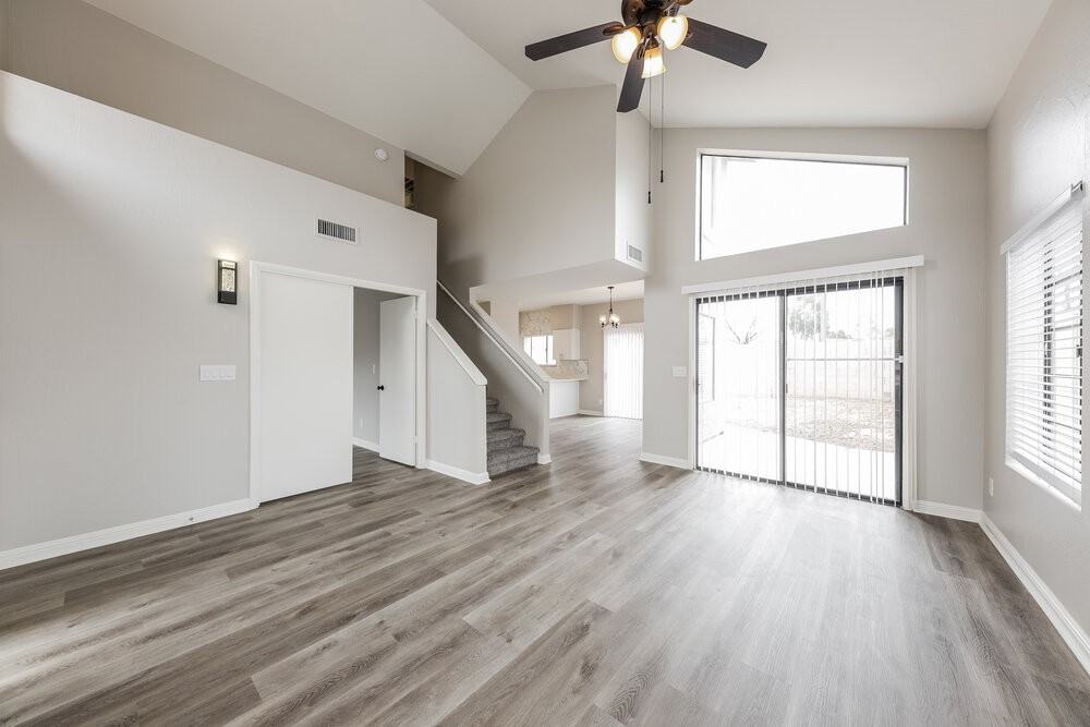 4532 E Villa Theresa Dr - Photo 4 of 17