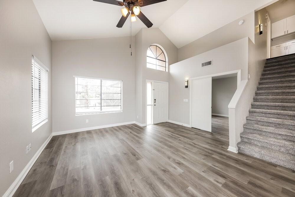 4532 E Villa Theresa Dr - Photo 5 of 17