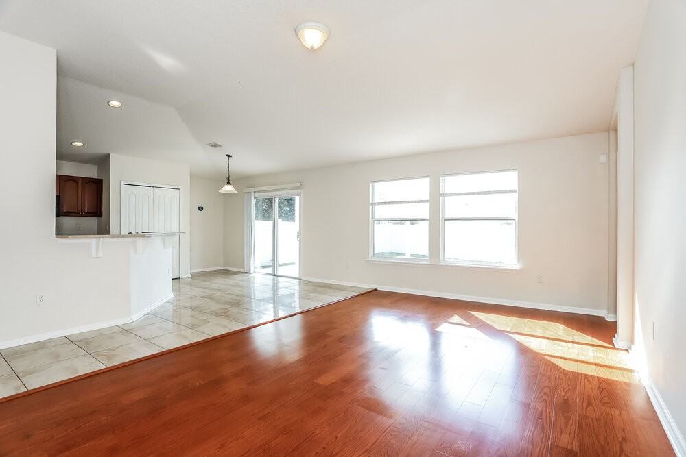 12592 White Cedar Trl - Photo 3 of 16