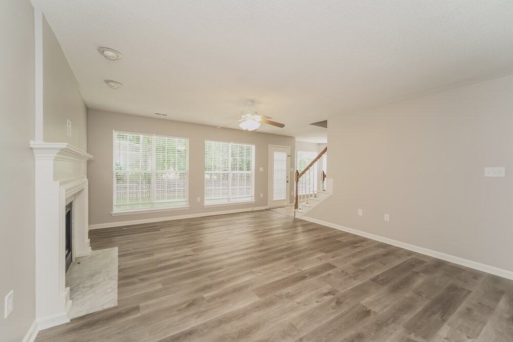 4128 Highcroft Ln - Photo 7 of 17