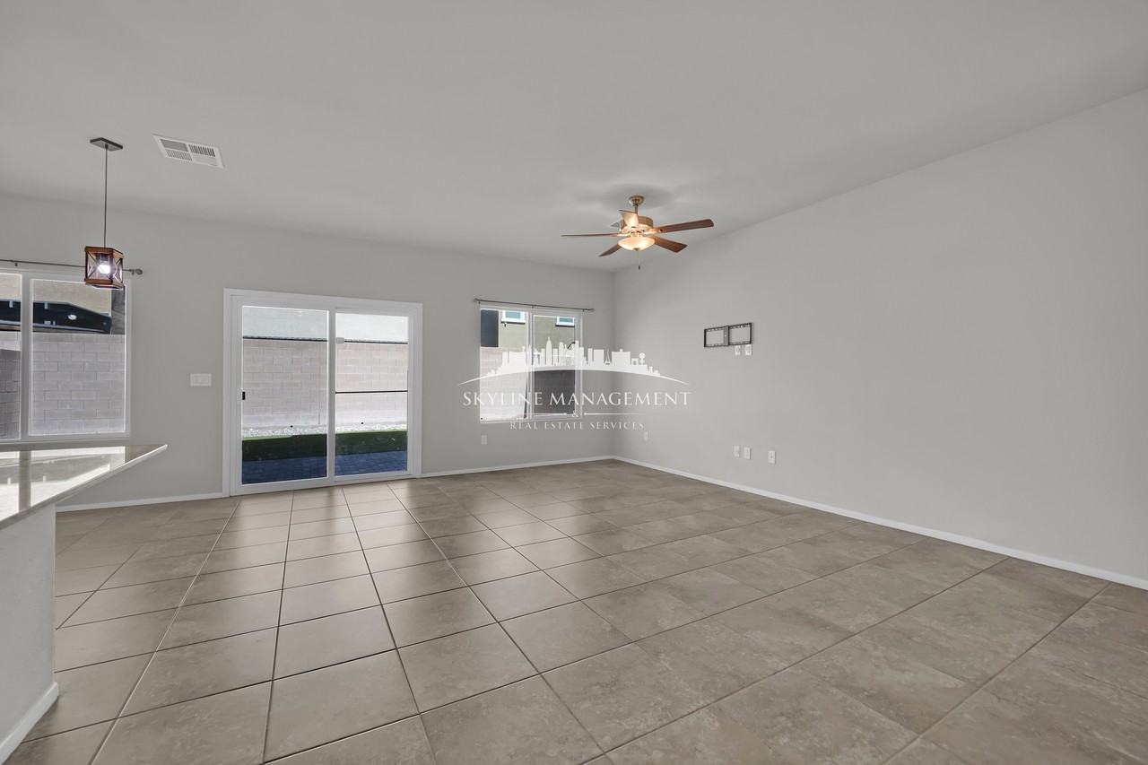 3752 Ramura Ave #1 - Photo 6 of 41