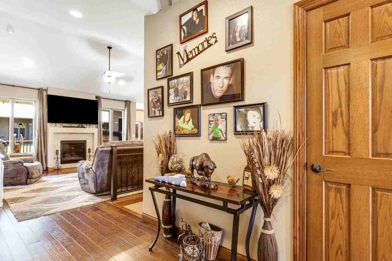 301 Enchanted Pines Dr #1 - Photo 5 of 28