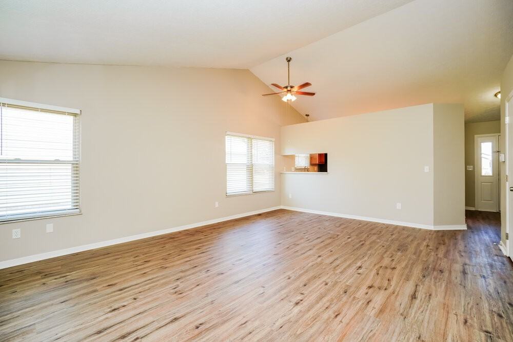 947 Barleycorn Pl - Photo 6 of 17