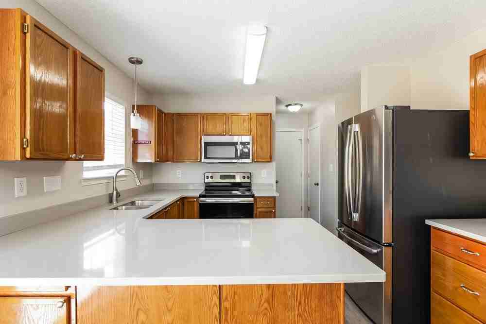 3064 Parade Ln Sw - Photo 7 of 17