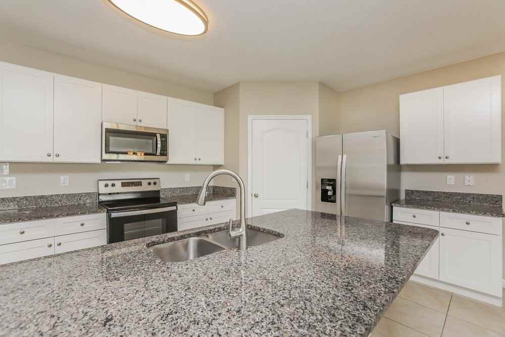 1913 Green Dragon Dr - Photo 6 of 16