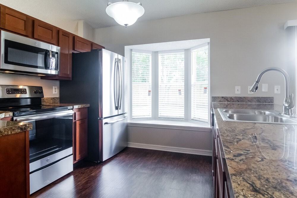 8000 Gamboge Ct - Photo 3 of 15