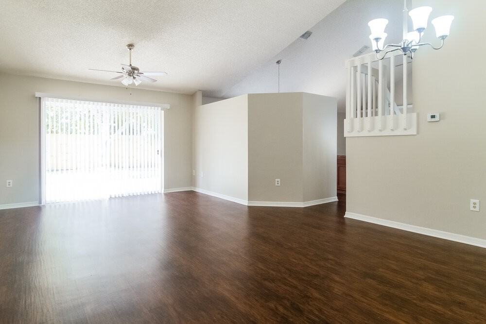 8000 Gamboge Ct - Photo 5 of 15
