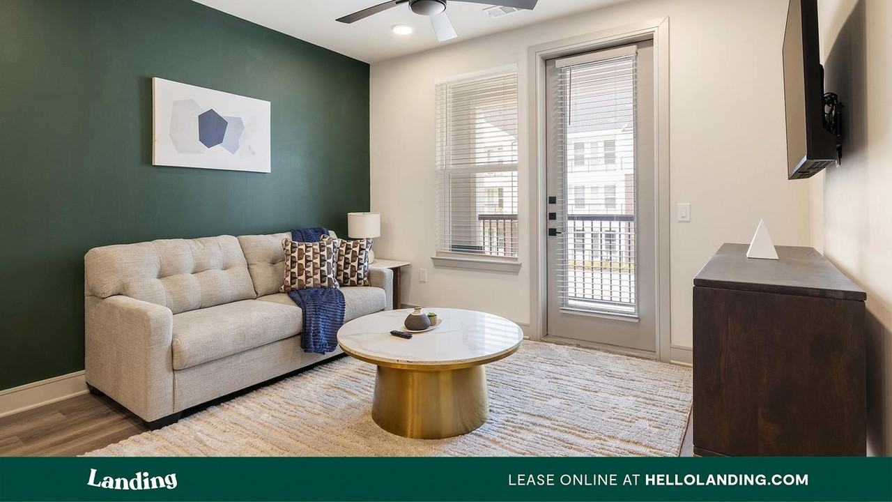 275 Mercedes Street - Photo 2 of 50
