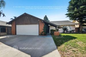 featured image of 2725 Greenleaf Ave