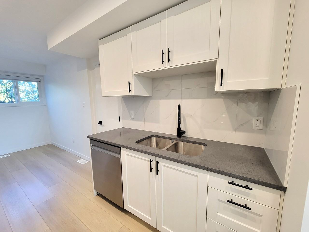 13114 Fort Road Northwest - Photo 5 of 16