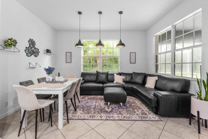 6855 Osage Circle - Photo 4 of 8