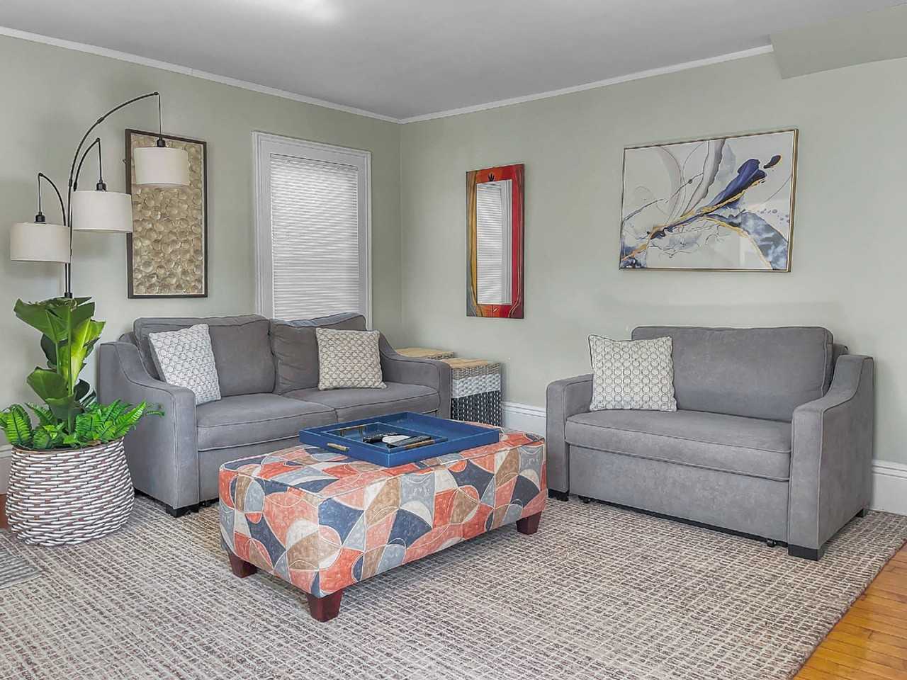18 Watson St #1637015P - Photo 3 of 22