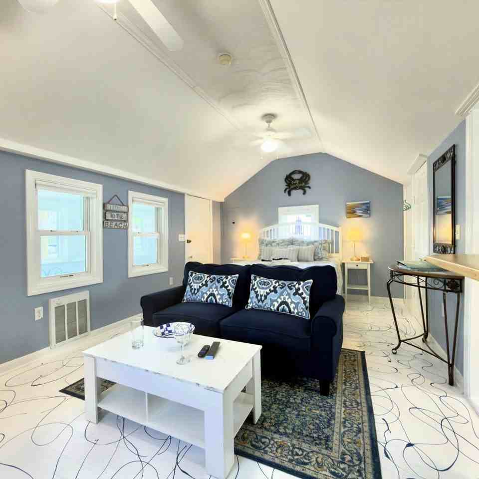 15 Old Town Way #1637014P - Photo 3 of 19
