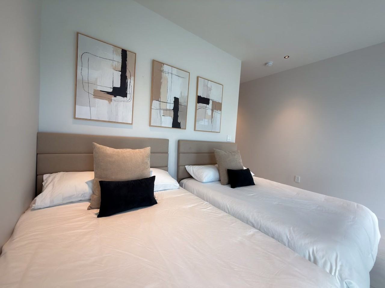 2256 Sw 16th Ave #1641541P - Photo 7 of 31