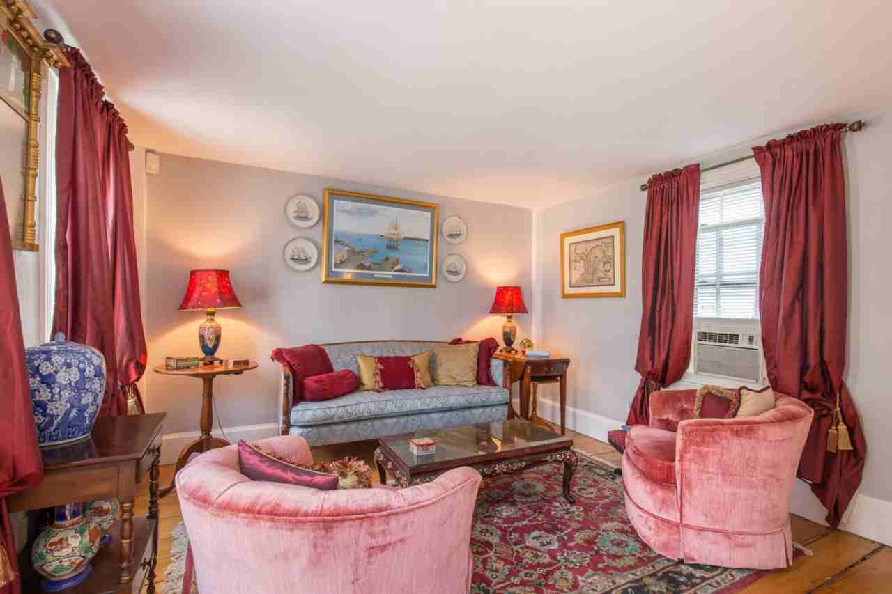 49 Washington St #1639465P - Photo 2 of 36
