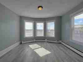 featured image of 94 Knox St Apt 5 #Apt 5